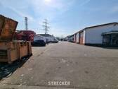 Blick vom hinteren Geländebereich - Halle in Karlsruhe zum Kaufen