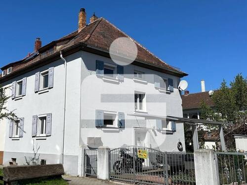 Deckblatt - Ideal für die große Familie geeignet...DHH in Erlangen - Zentrum
