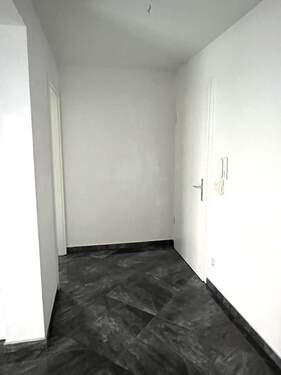 Diele - 2 Zimmer Terrassenwohnung in Seukendorf