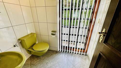 Gäste-WC Bürobereich - 