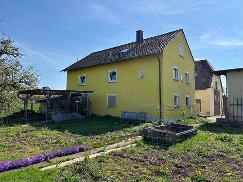 Gartenansicht Wohnhaus - 