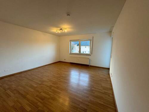 Wohnzimmer - 3 Zimmer Etagenwohnung zur Miete in Speicher
