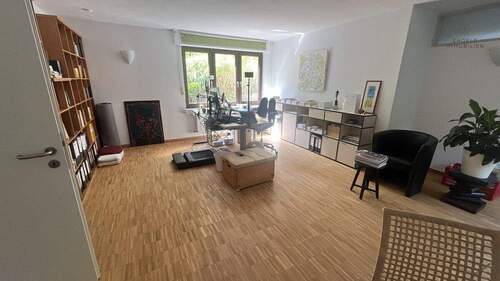 Büro/Appartment - 