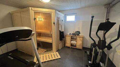 Sauna und Fitness - 