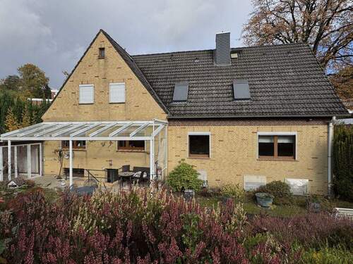 Rückansicht - 6 Zimmer Mehrfamilienhaus, Wohnhaus in Hamburg