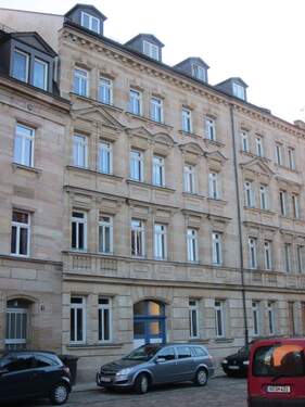 Straßenansicht - 2 Zimmer Etagenwohnung zur Miete in Fürth