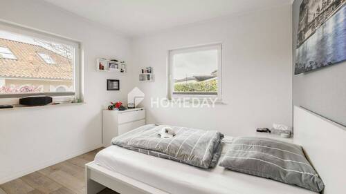 EG Schlafzimmer 2 1 - 