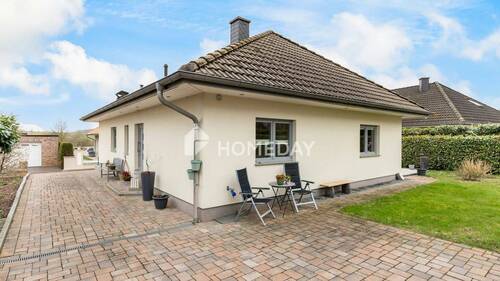 Außenansicht 2 - 5 Zimmer Bungalow in Lüdersdorf