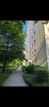 Bild 1 - Bogenhausen unvermitete sonnige 2-Zi-Ruheoase im Herzen Münchens