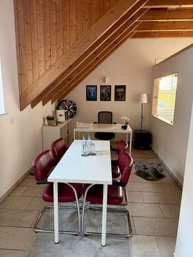 Bild 1 - 220qm Büro Praxis Yoga Fitness, 'Fit for business': bis zu 3 Monatsmieten geschenkt! Lesen.