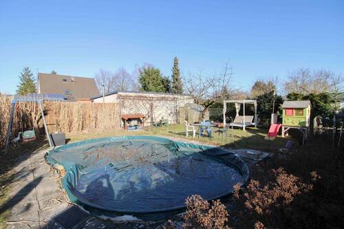 Garten inkl. Pool - 