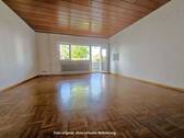 Wohnzimmer leer - 3 Zimmer Etagenwohnung zur Miete in Lörrach