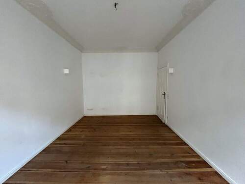 Zimmer 1 - 