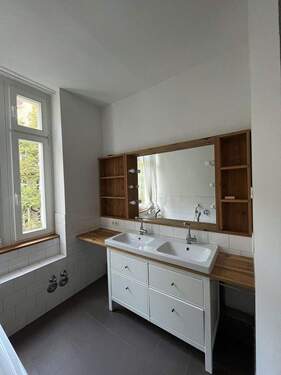 Doppelwaschbecken im Bad - 