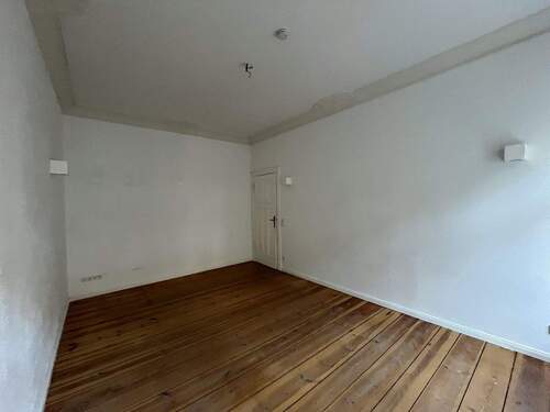 Zimmer 1 - 