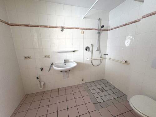 Bad mit Waschmaschinenanschluss - 