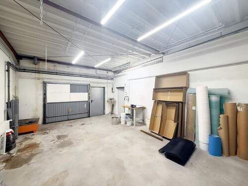 Lagerhalle - 