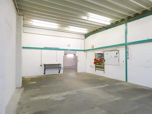 Lagerhalle - 