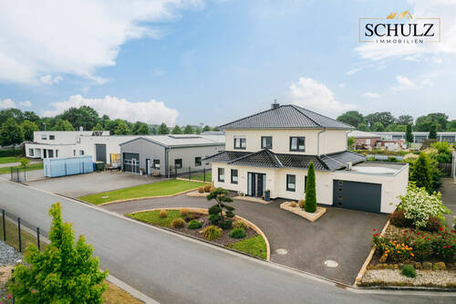 Ansicht - **Vielseitiges Anwesen mit luxuriösem Wohnkomfort und Gewerberaum in Cloppenburg!**