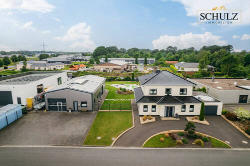 Ansicht - 5 Zimmer Mehrfamilienhaus, Wohnhaus zum Kaufen in Cloppenburg