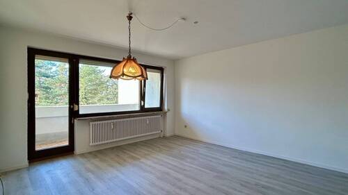 1 Wohnen - 3 Zimmer Etagenwohnung zum Kaufen in Erlangen