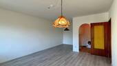 2 Blick zur Küche - 3 Zimmer Etagenwohnung in Erlangen