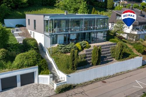Titelbild - 6 Zimmer Einfamilienhaus zum Kaufen in Waldshut-Tiengen