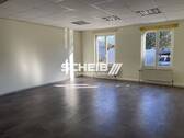 innenliegender Sonnenschutz - Kurs-Büroraum an der B290 - 320,00 EUR Kaltmiete,