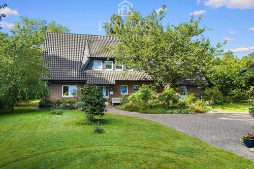 Vorderansicht - ***Luxuriöses EFH mit Einliegerwohnung und direktem Flussblick am Weserufer***