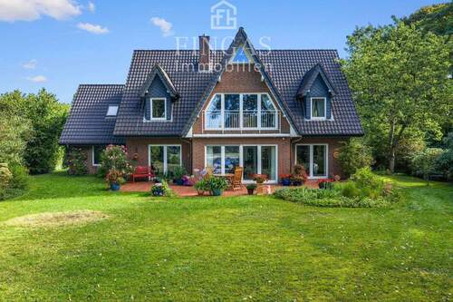 Gartenansicht - 7 Zimmer Einfamilienhaus zum Kaufen in Bremen