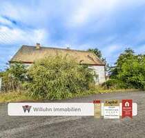 Idyllisches Grundstück in Alleinlage: Neu bauen oder alte Bausubstanz verwenden! - Markranstädt Quesitz