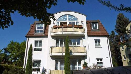 Wohnung im Dachgeschoß - 2 Zimmer Etagenwohnung zum Kaufen in Radebeul