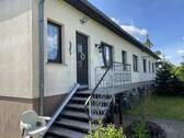 Hauseingang - 5 Zimmer Doppelhaushälfte in Bad Sülze