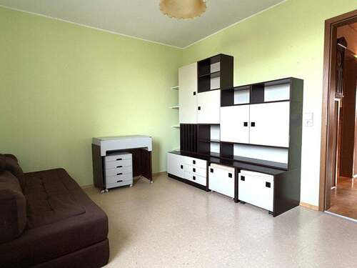 Kinderzimmer/Büro - 