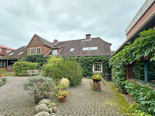 Bild 3 - 1 Zimmer Mehrfamilienhaus, Wohnhaus in Ahrensburg