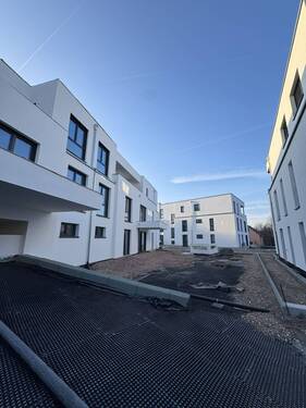 Innenhof Ansicht 4..jpeg - 4 Zimmer Wohnung mit Garten - 708.125,00&nbsp;EUR Kaufpreis, ca.&nbsp; 128,80&nbsp;m&sup2;&nbsp;Wohnfl&auml;che