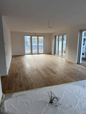Wohn-Essbereich WHG 7.jpeg - 4 Zimmer Terrassenwohnung zum Kaufen in Alzenau