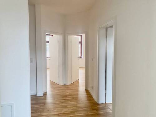Korridor - Etagenwohnung mit 87,00 m² in Freiberg zur Miete