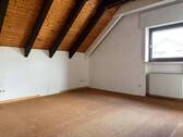 Schlafzimmer im Dachgeschoss - 
