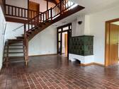Galerie mit Kachelofen - 7 Zimmer Einfamilienhaus in Steinhagen
