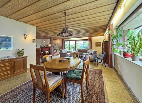 Bild 4 - Einfamilienhaus mit 199,00 m² in Friedberg (Hessen) zum Kaufen