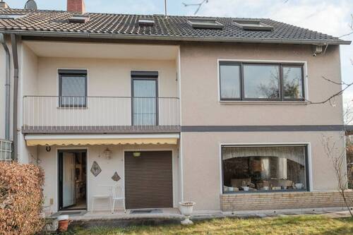 Rückansicht - 7 Zimmer Einfamilienhaus in Köln