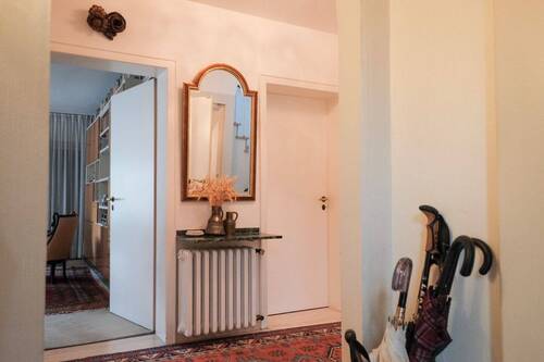 Eingangsbereich - Einfamilienhaus mit 137,00 m&sup2; in Köln zum Kaufen