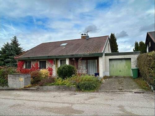 Ansicht Süden - 7 Zimmer Einfamilienhaus zum Kaufen in Schopfloch