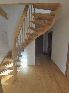 Treppe zum Spitzboden - 