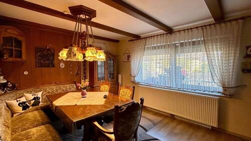 Esszimmer - 4 Zimmer Doppelhaushälfte in Erlangen