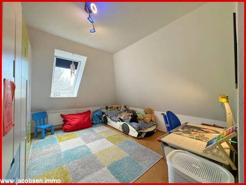 Dachgeschoss Kinderzimmer 3 - 
