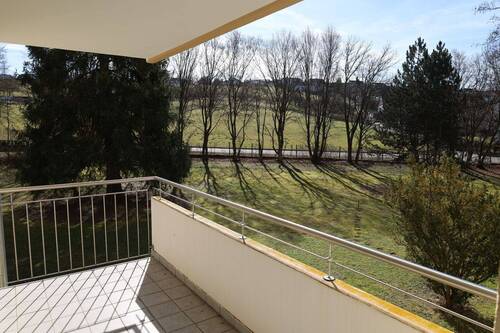 Balkon - 3 Zimmer Etagenwohnung zum Kaufen in Balingen