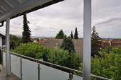 Blick vom überdachten Balkon nach Westen - 