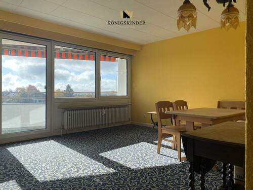 ...ins Wohnzimmer... - 